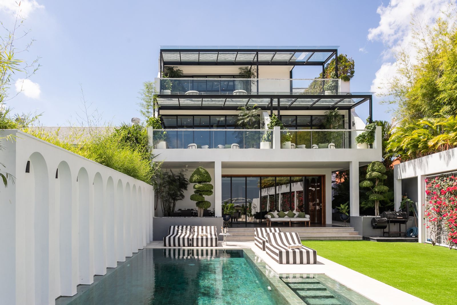 EXQUISITE GEORGIAN TOWNHOUSE